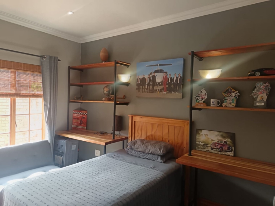 4 Bedroom Property for Sale in Hillcrest Northern Cape